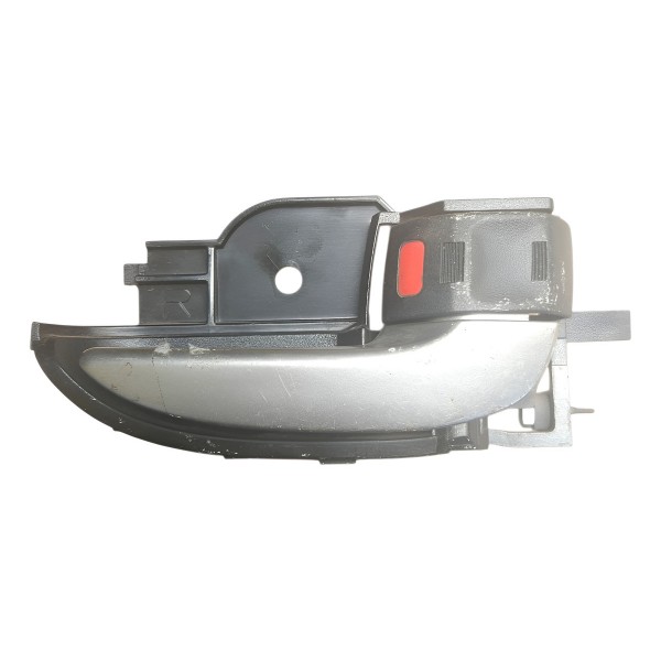 Maçaneta Interna Traseira Direta Toyota Etios 2014 A 2017 Cinza-escuro Traseira